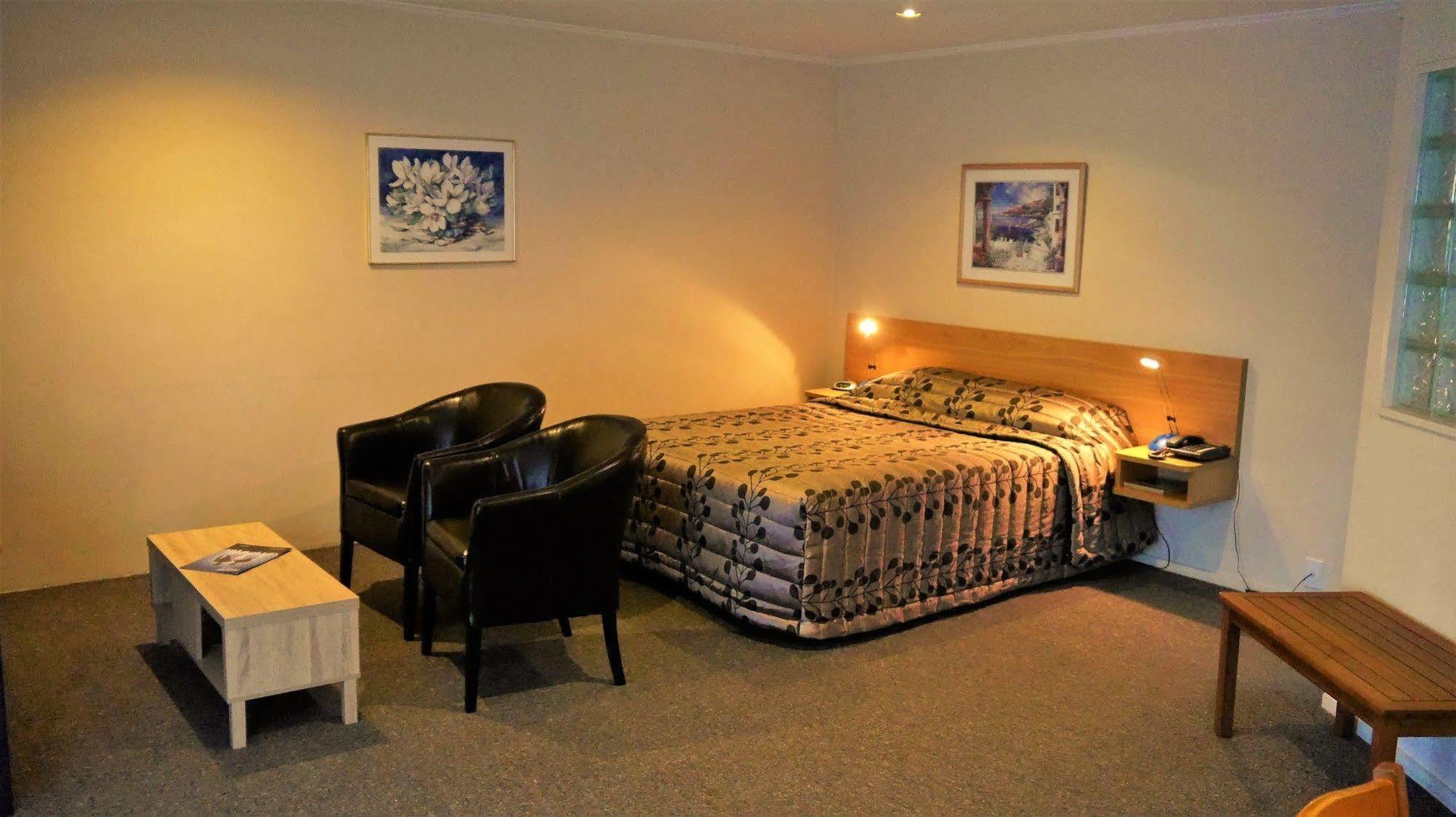 Tudor Lodge Motel Nelson Eksteriør bilde