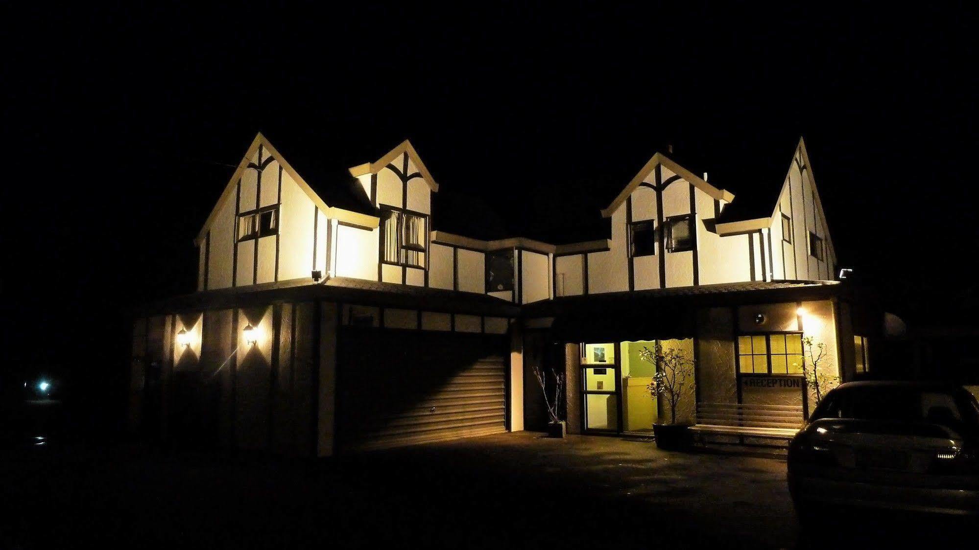 Tudor Lodge Motel Nelson Eksteriør bilde